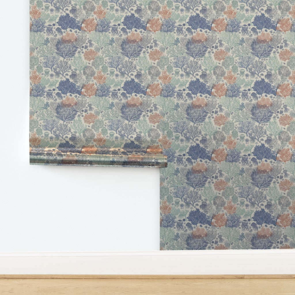 Metallic pearlescent paper swatch of Jelly Reef wallpaper in Sun Bleached colorway.