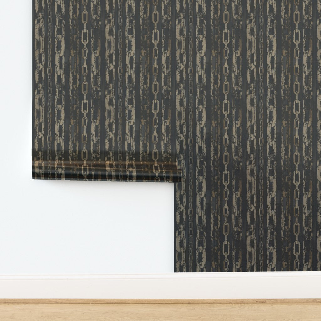 Close-up of Patina Chains wallpaper with metallic substrate, capturing the light reflection and depth.
