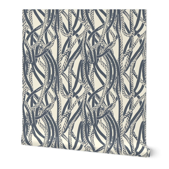 Knotty Thin Knotty Thin — Hero Roll