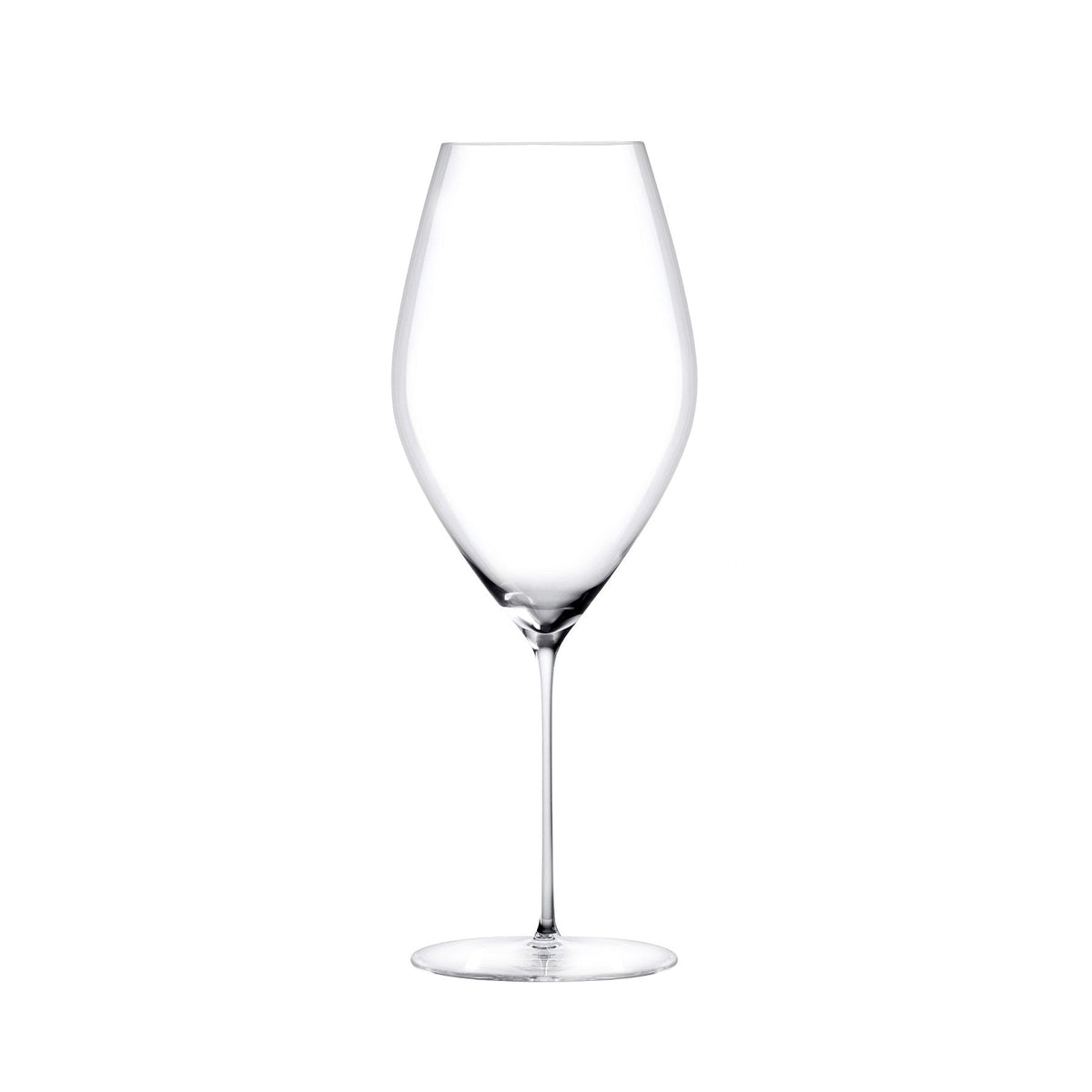 Profile view of the lightweight Stem Zero Grace Red Wine Glass highlighting its elegant, modern design.