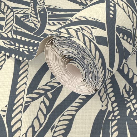 Knotty Thin Knotty Thin — Detail Photo