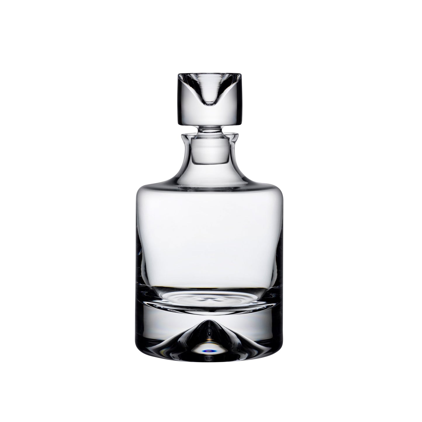 Close up detail of No.9 Whisky Decanter - Luxury Whiskey bottle | Provenance & Patina