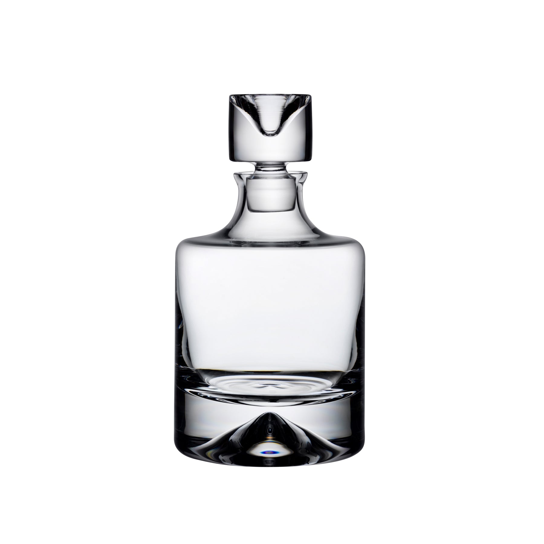 Close up detail of No.9 Whisky Decanter - Luxury Whiskey bottle | Provenance & Patina