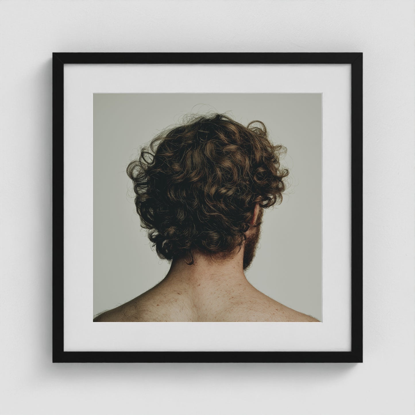 Chestnut Form 20x20 Black Square Box Frame