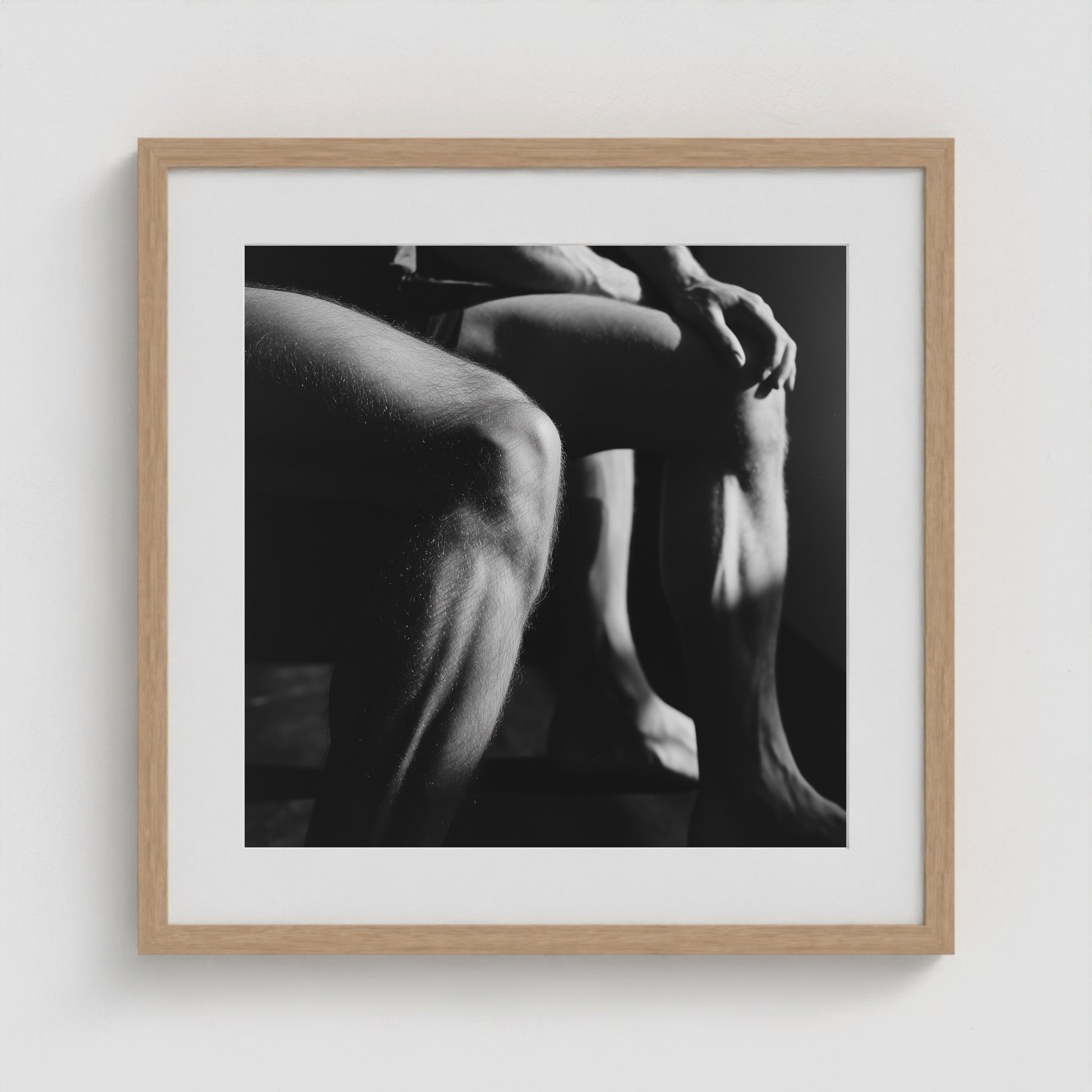 Entwined Legs 20x20 Natural Square Box Frame
