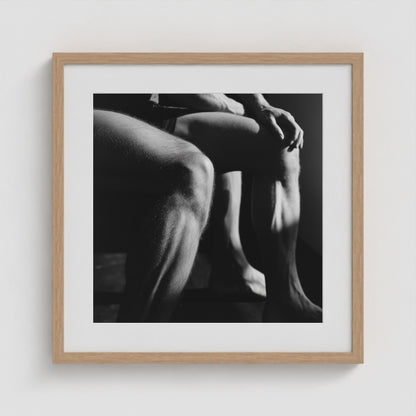 Entwined Legs 20x20 Natural Square Box Frame