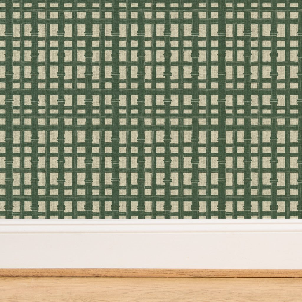 Close-up of the organic grasscloth fibers in the Beige Ground bamboo design.