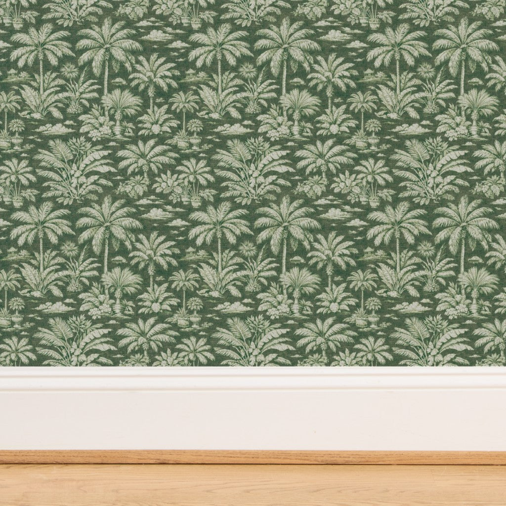 Texture close-up of Green Palmy Weather grass cloth wallpaper.