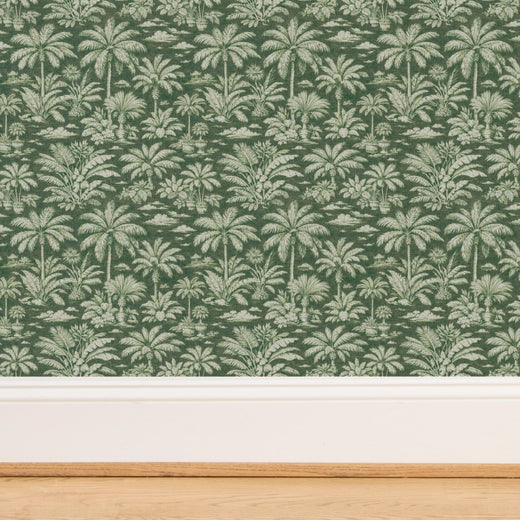 Texture close-up of Green Palmy Weather grass cloth wallpaper.
