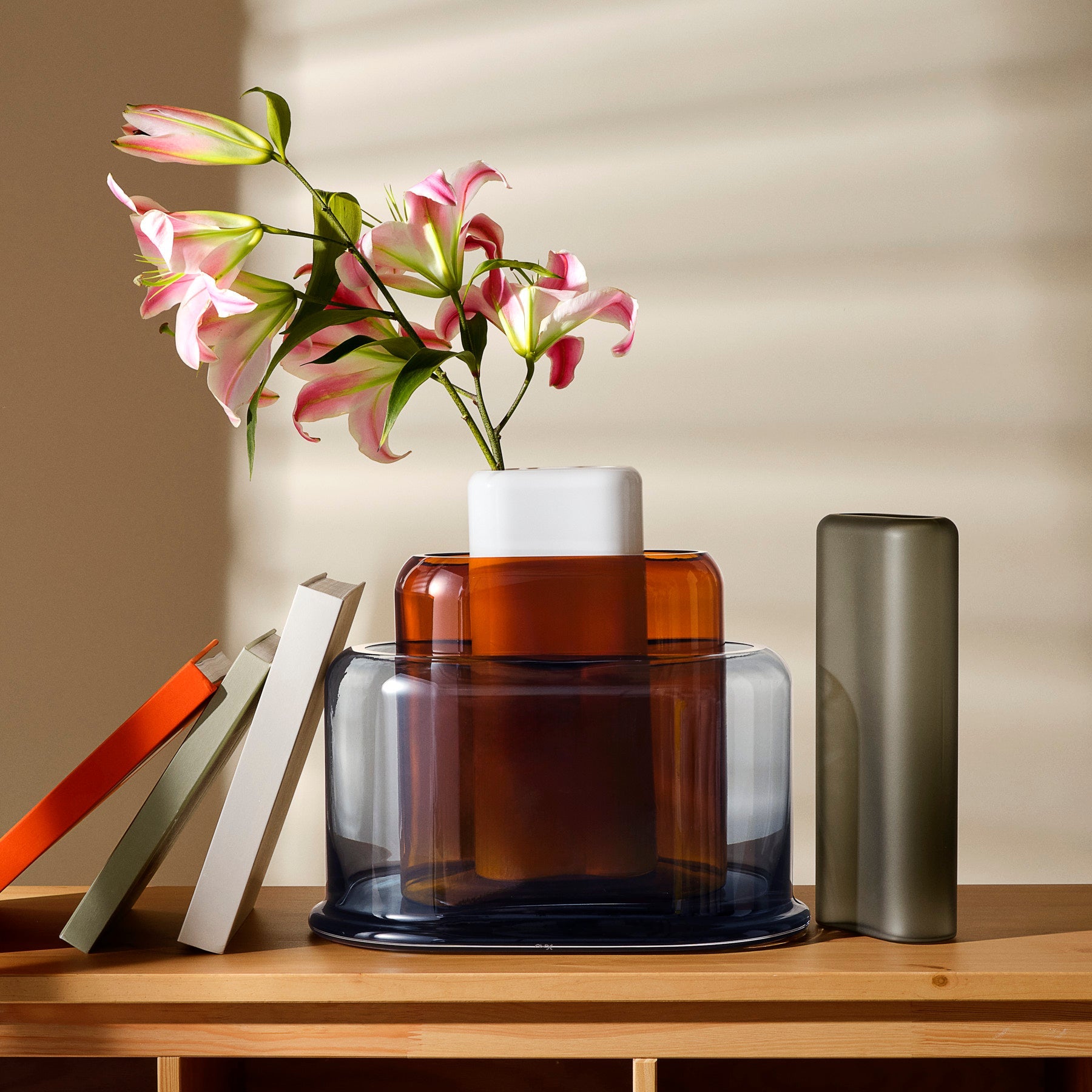 Close-up of the clean, geometric profile of the Layers crystal vase.