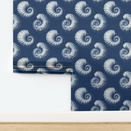 Pearlescent metallic finish option of the Nautilus Study wallpaper