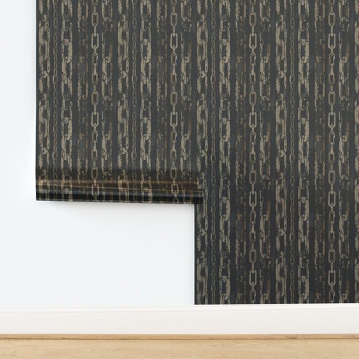 Close-up of Patina Chains wallpaper with metallic substrate, capturing the light reflection and depth.