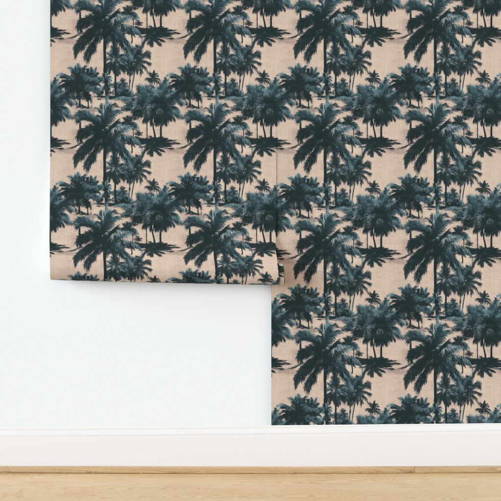 Non-pasted traditional paper swatch of the St. Croix palm tree pattern in a serene colorway.