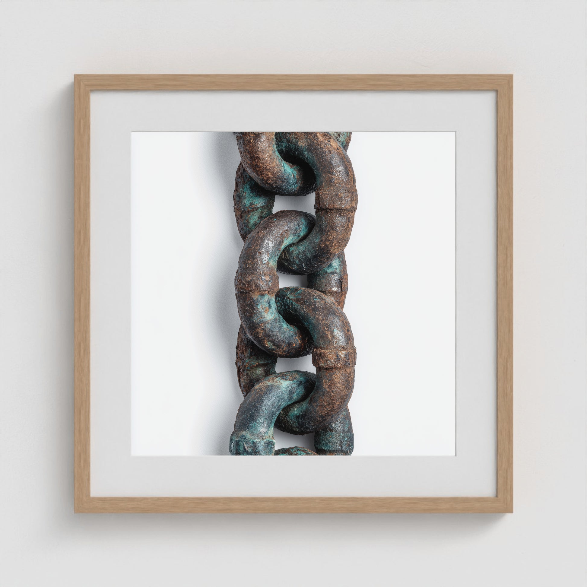 Patina Chain Medium 20x20 Natural Square Box Frame