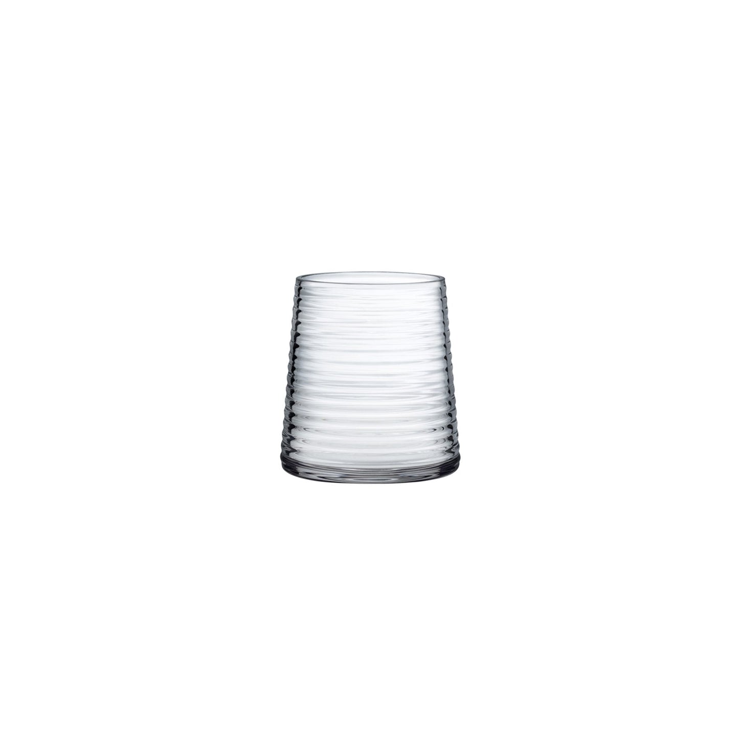 Detail view of the fine rim and elegant lead-free crystal construction of the Poem water glass.