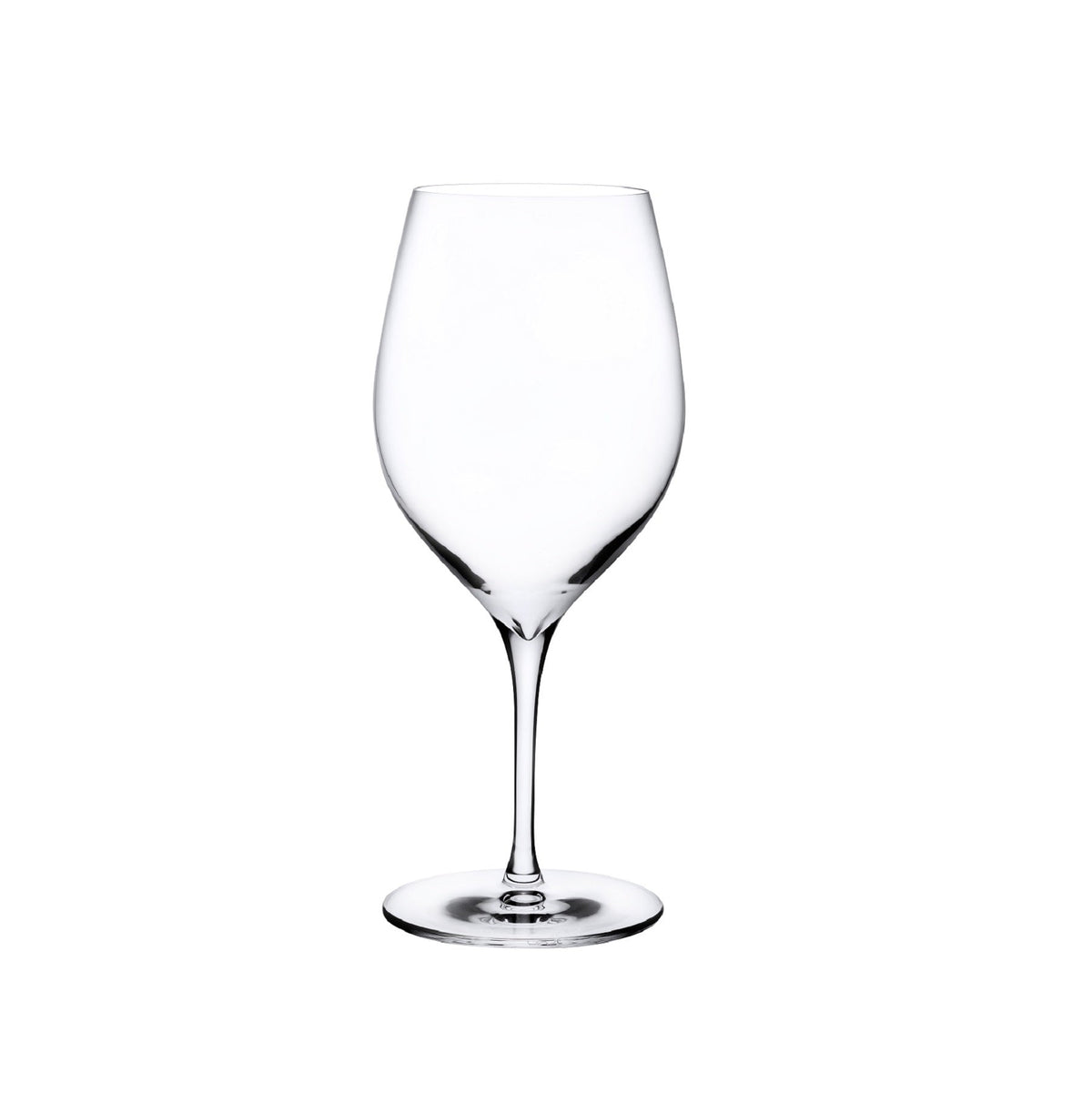 Minimalist Terroir red wine glasses showcasing the sleek stem and lead-free crystal bowl.