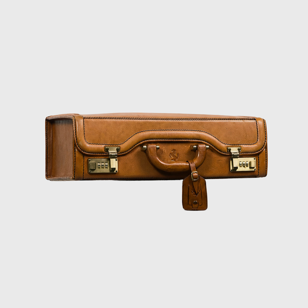 Close up detail of Vintage Bespoke Leather Briefcase for Ferrari by Schendoni Italy - Luxury Accessories | Provenance & Patina