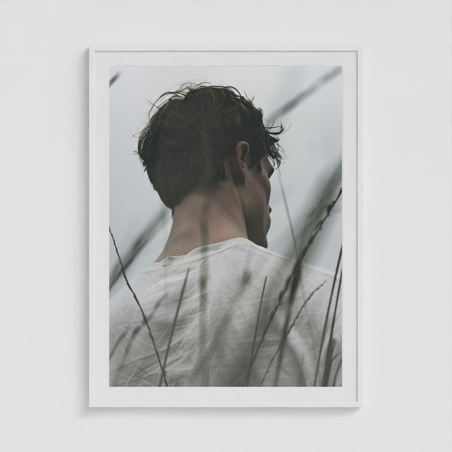 White Tee 36x48 White Portrait Box Frame