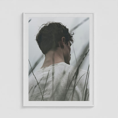 White Tee 36x48 White Portrait Box Frame