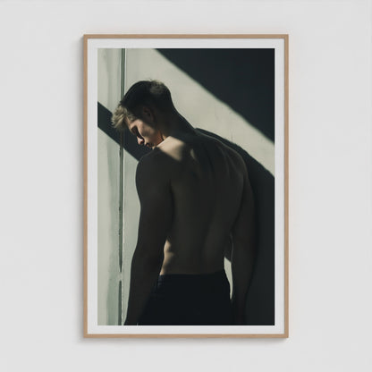 Youth 40x60 Natural Portrait Box Frame