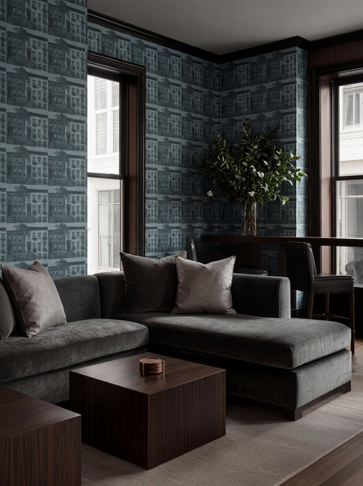 Luminous reflection and subtle pearlescent finish of the Greenwich Village metallic wallpaper substrate.